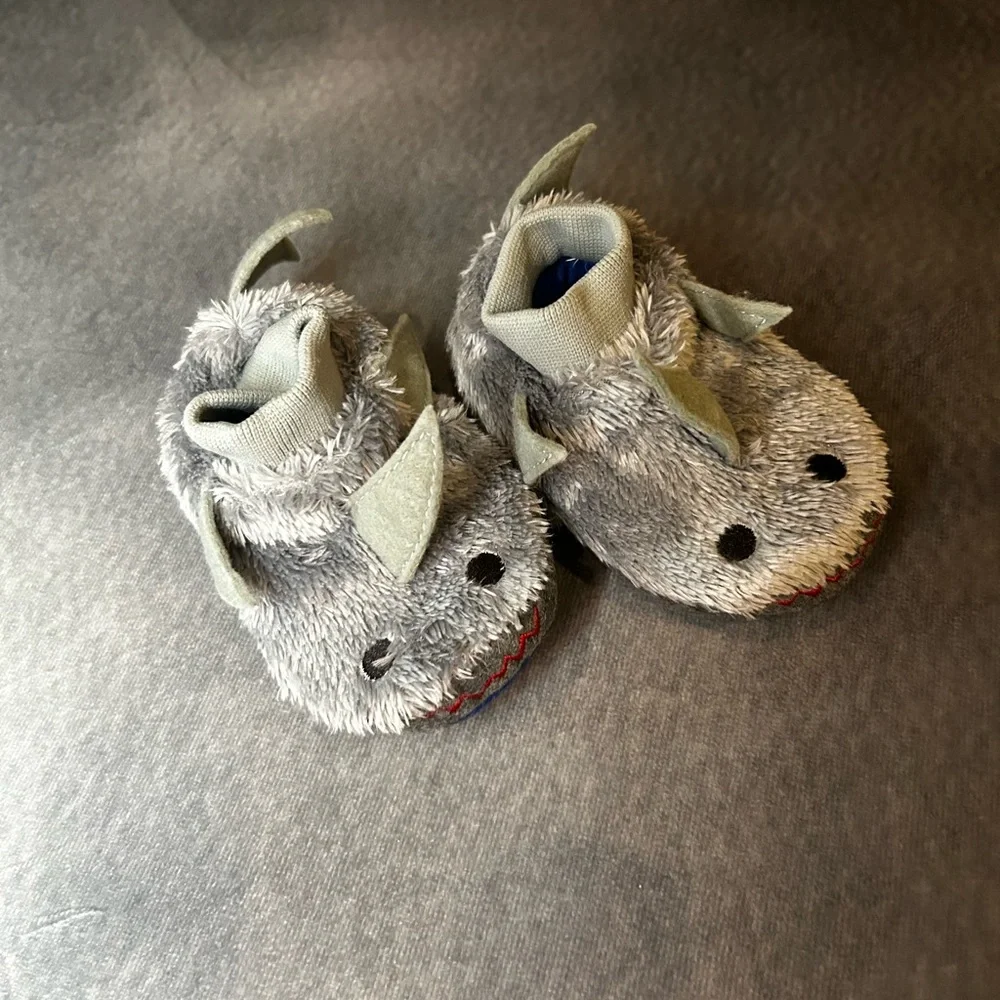 Cozy Gray L.L. Bean Plush Shark Baby Booties